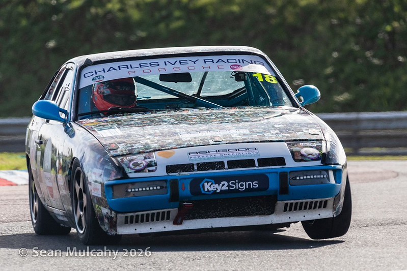 924-at-Thruxton-2026-1